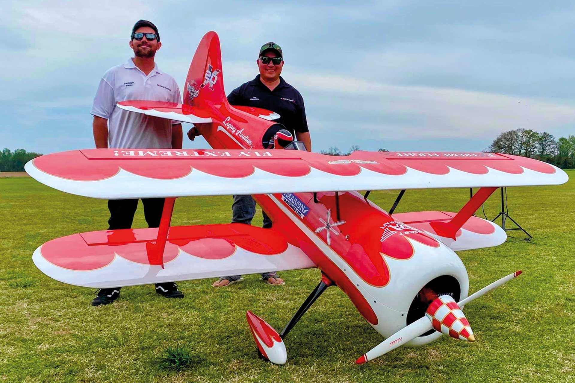 Extremeflight-RC MUSCLE BIPLANE 200CC Rot/Weiss NUR AUF ANFRAGE! /only on request!