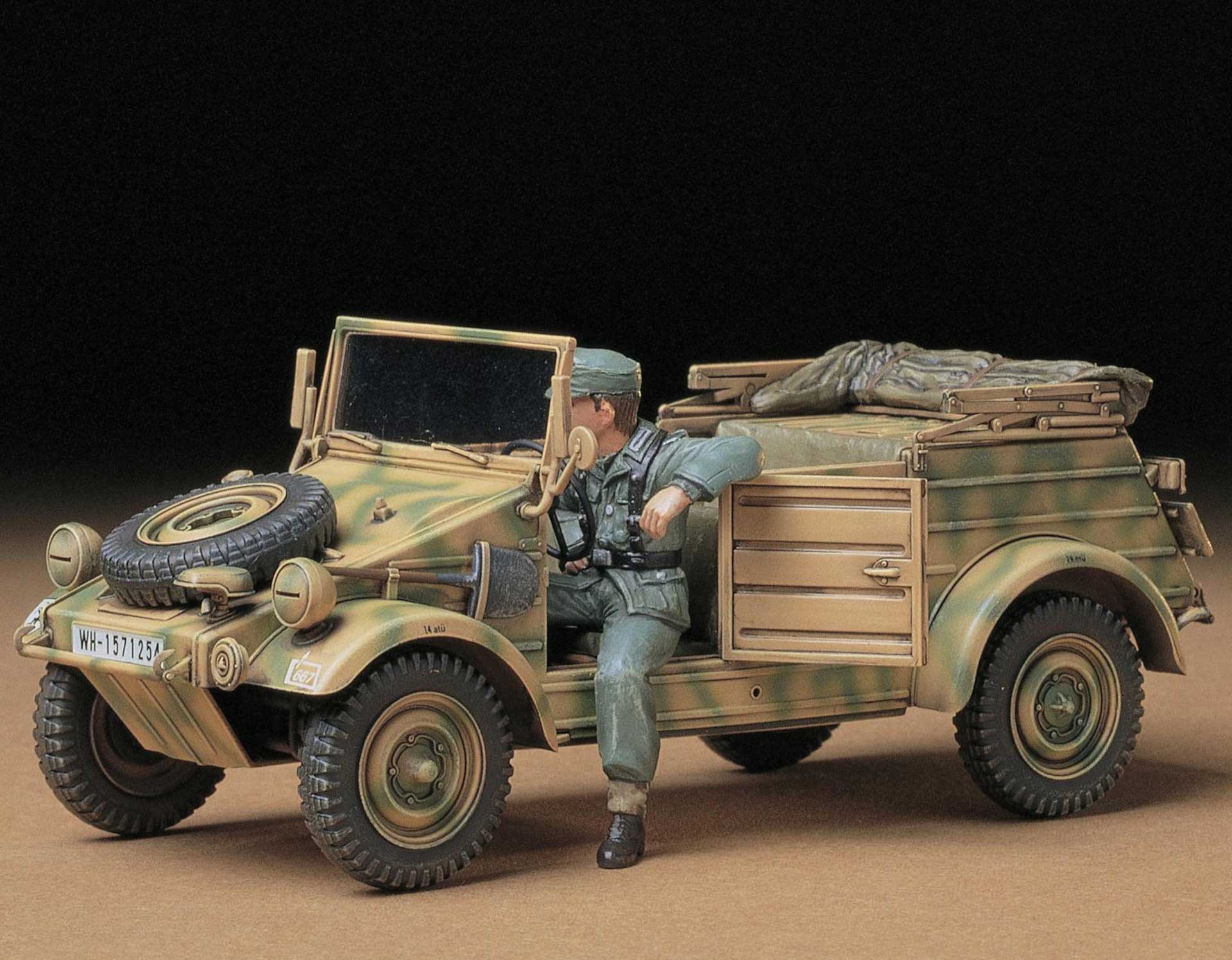 TAMIYA GERMAN KÜBELWAGEN TYPE 82 1/35