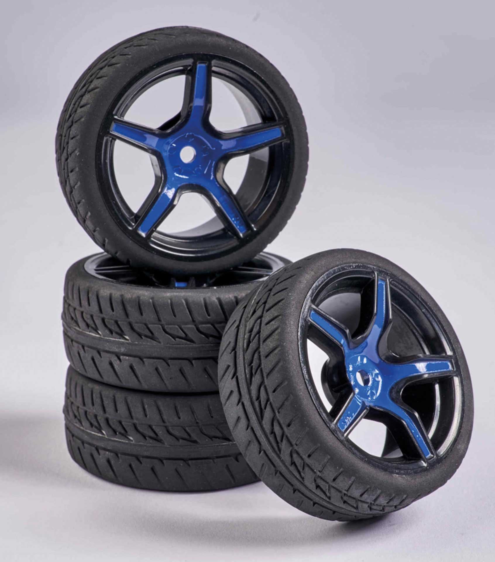 CARSON 1:10 Jeu de roues 5 Sp.-Design (4) bleu/noir pcs.) bleu/noir