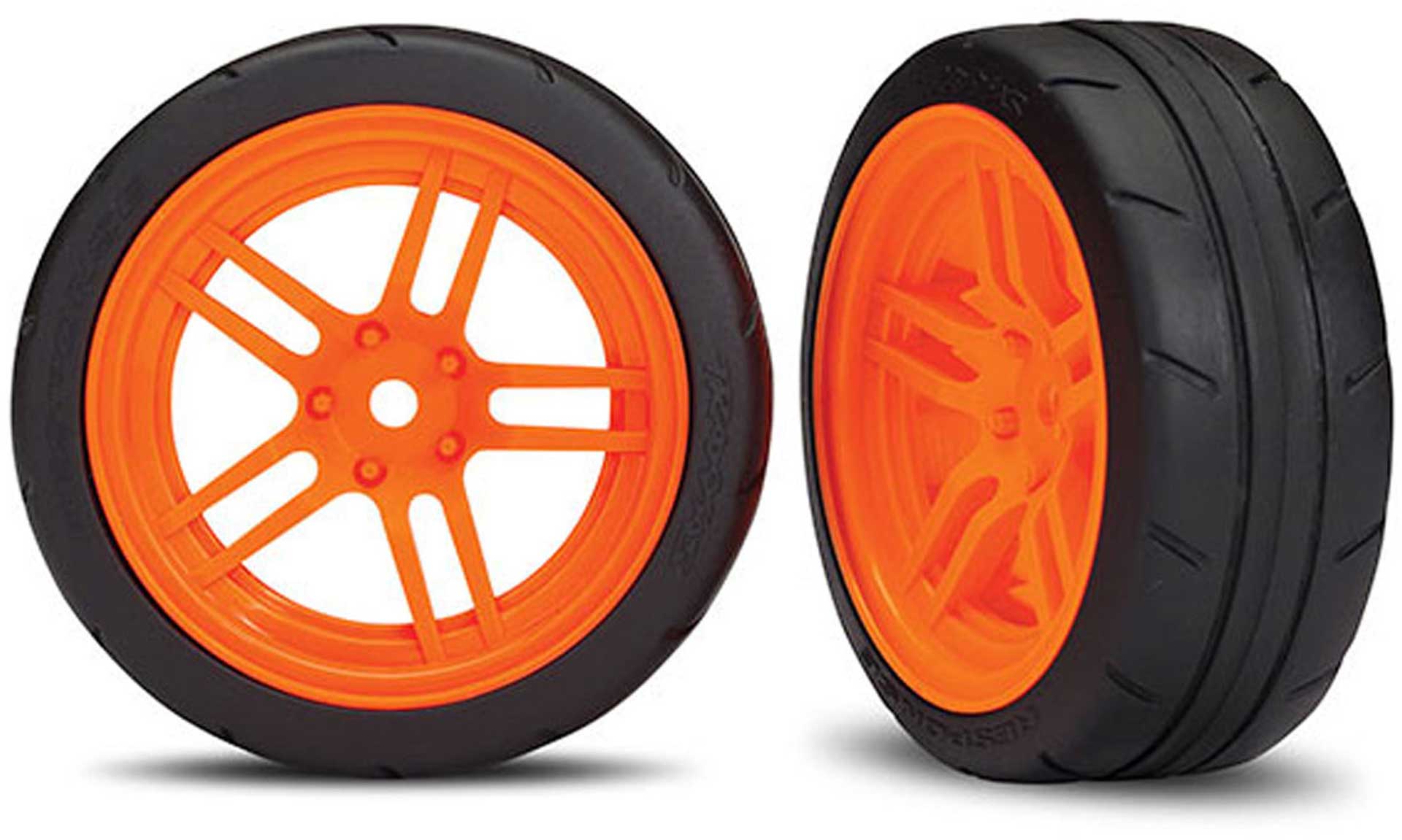 TRAXXAS Reifen auf Felgen verklebt Split-Spoke Felge orange vorn (2)